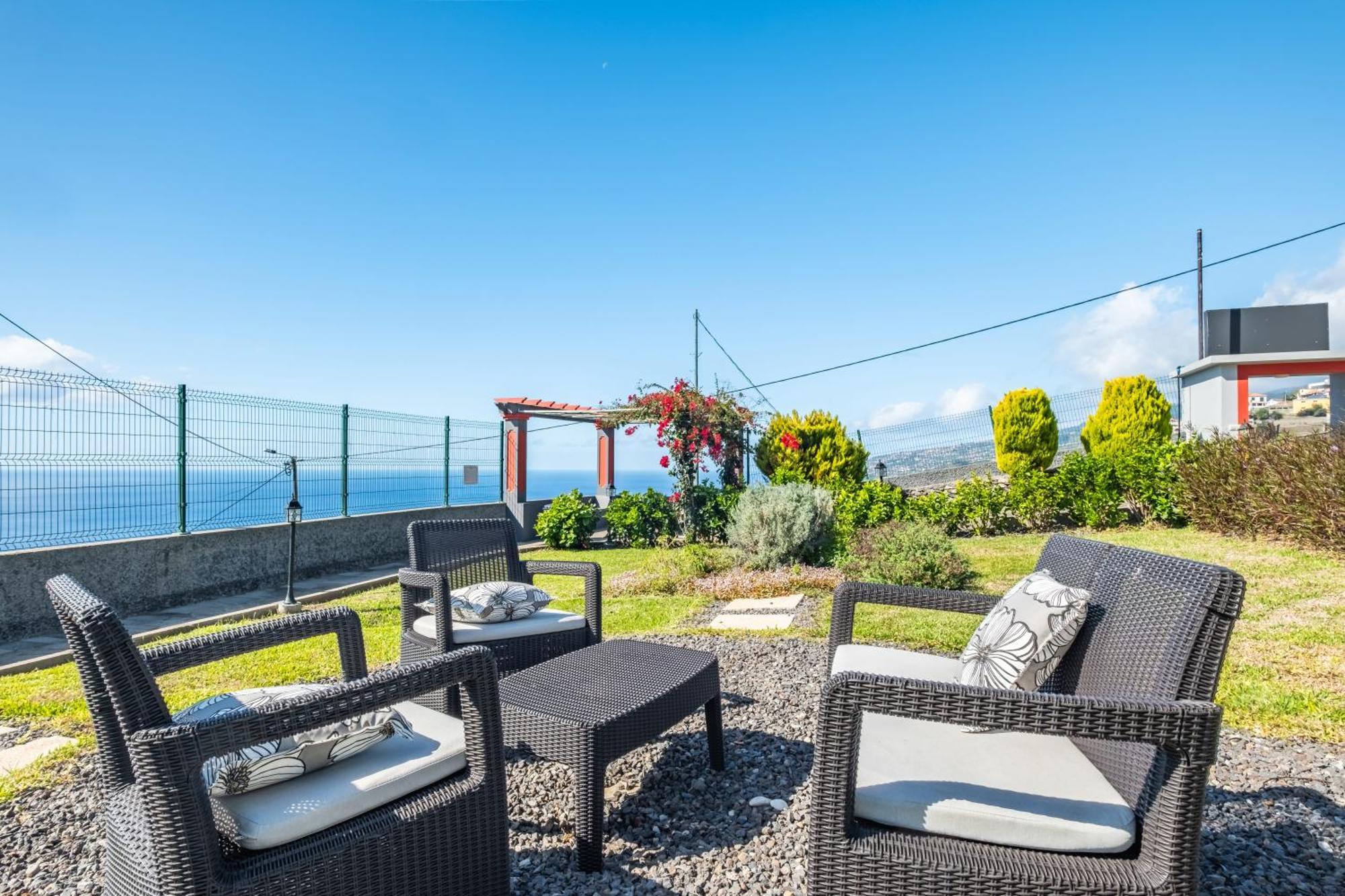 Vila Brava Cottage Ribeira Brava Exterior photo
